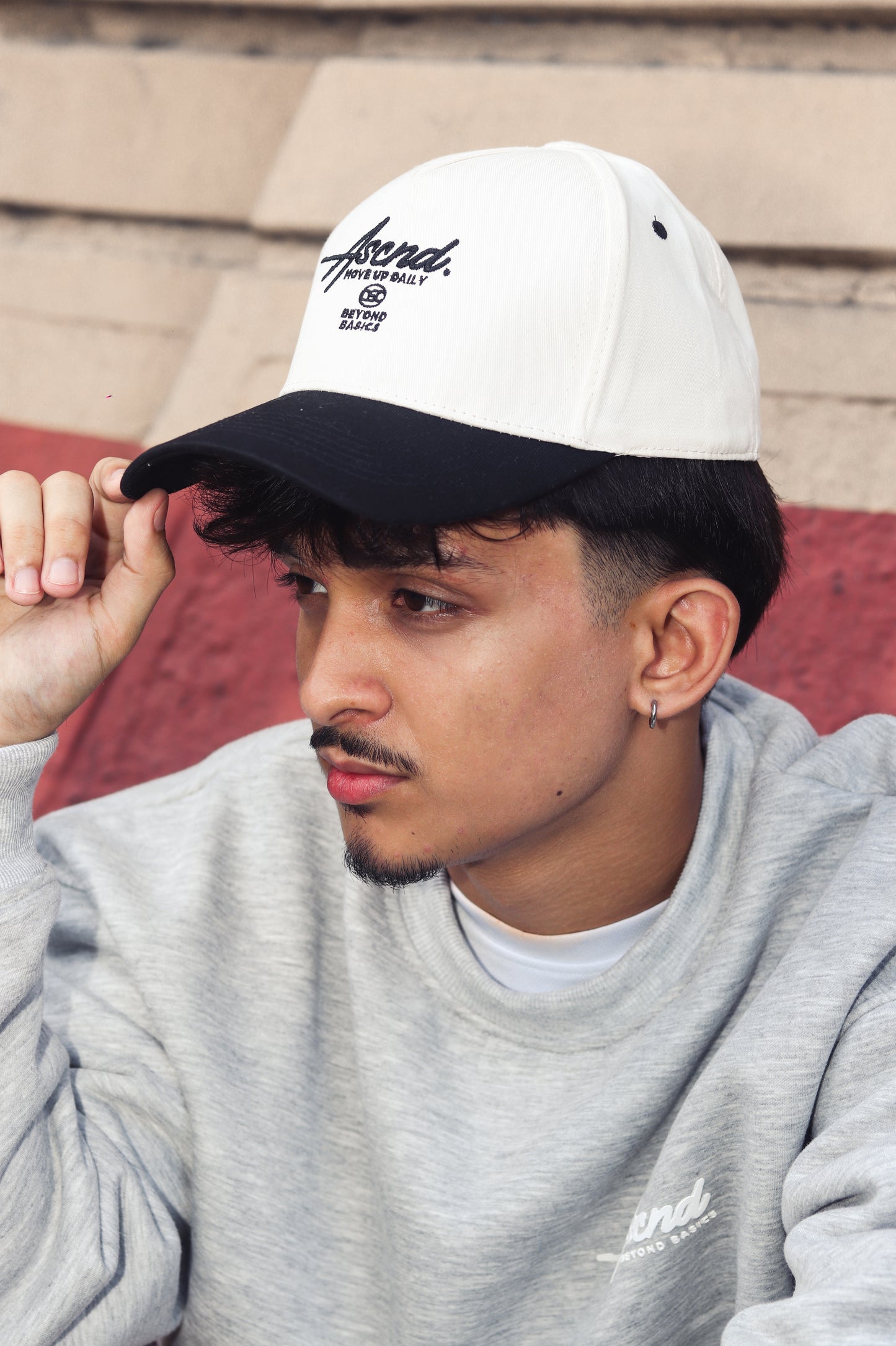 Neo Gen Cap - White