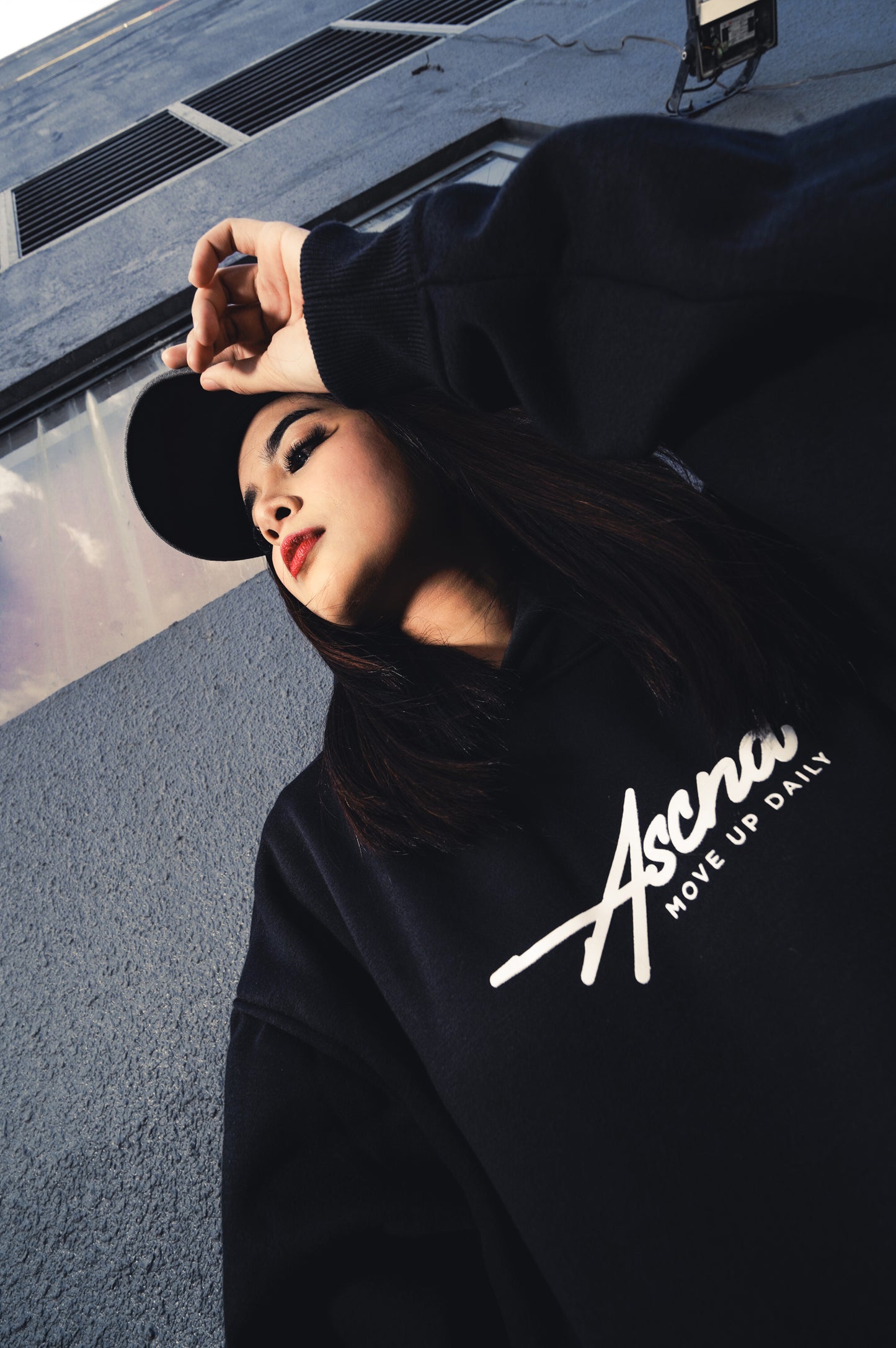 Neo Gen Boxy Hoodie - Black