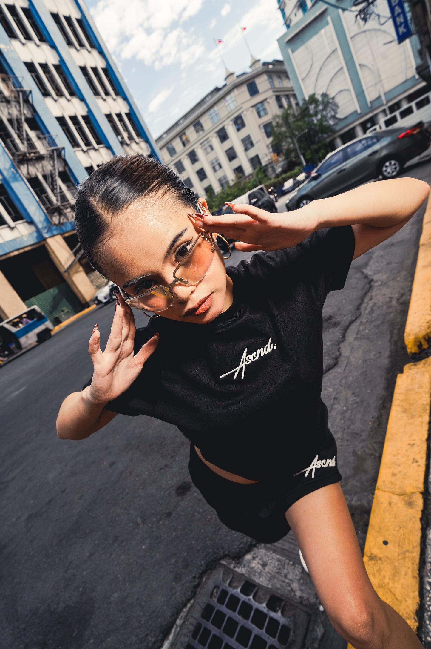 Luna Embro Crop top - Black